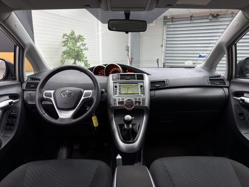 Toyota Verso 126 D-4D - SkyView Edition - 7 places