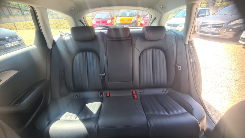 AUDI A6 - 3.0 Tdi V6 Ambiente 245ch quattro s tronic boite auto
