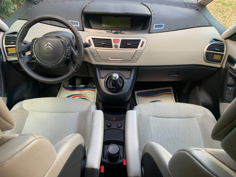 CITROEN C4 1.6 HDI 110 ATTRACTION 2010