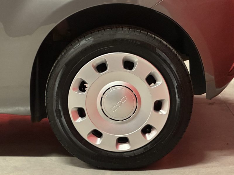 FIAT 500 1.0 HYBRIDE 70CV PACK CONFORT - 1ère Main - Excellent état -