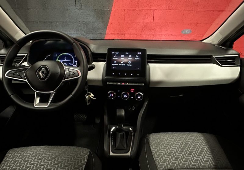 RENAULT CLIO 1.6 E-TECH 145 FULL HYBRIDE EVOLUTION - 1ère Main - Excellent état -