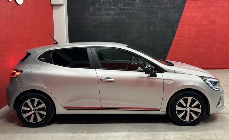 RENAULT CLIO 1.6 E-TECH 145 FULL HYBRIDE EVOLUTION - 1ère Main - Excellent état -