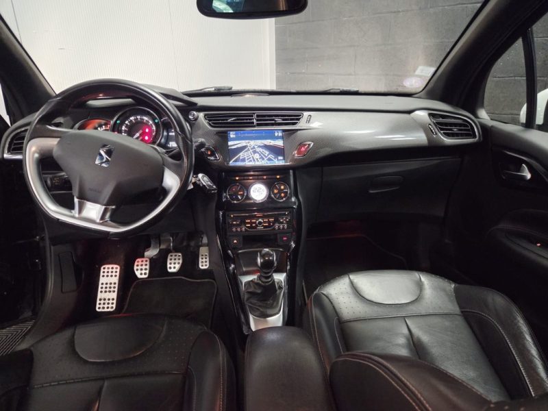 CITROEN DS3 1.6 THP 155CV SPORT CHIC 