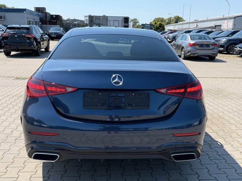 MERCEDES-BENZ C 200D AMG 2023