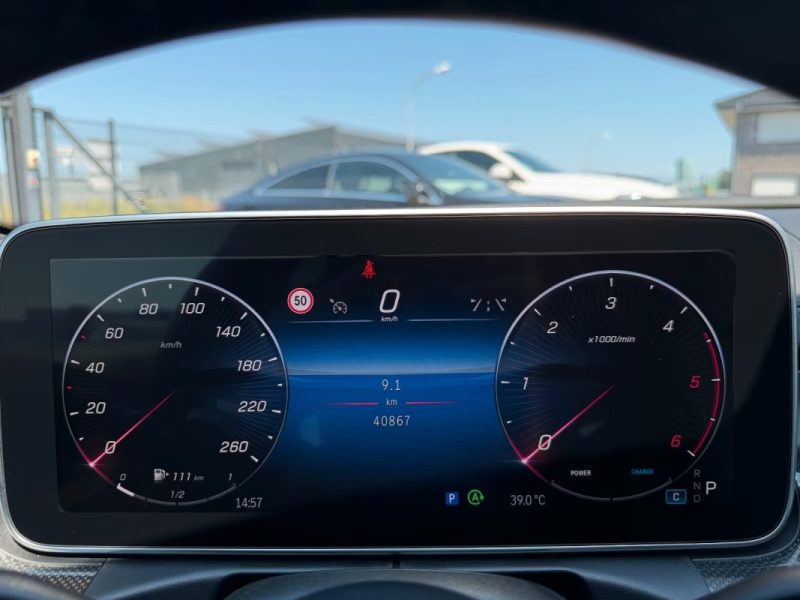 MERCEDES-BENZ C 200D AMG 2023