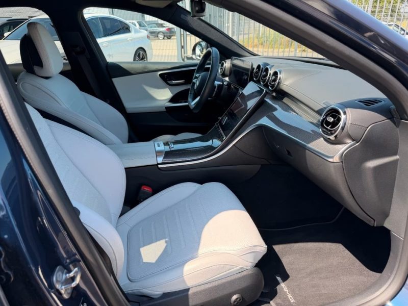 MERCEDES-BENZ C 200D AMG 2023
