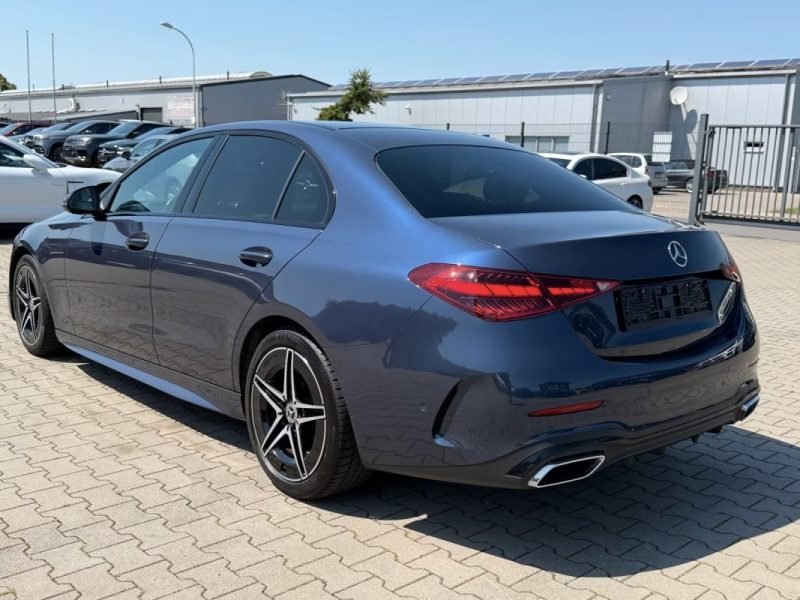 MERCEDES-BENZ C 200D AMG 2023