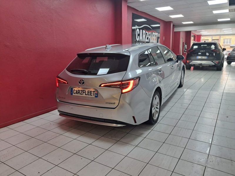 TOYOTA COROLLA TOURING SPORTS HYBRIDE 1.8 DYNAMIC BUSINESS 122cv/1 ERE MAIN/TVA RECUPERABLE