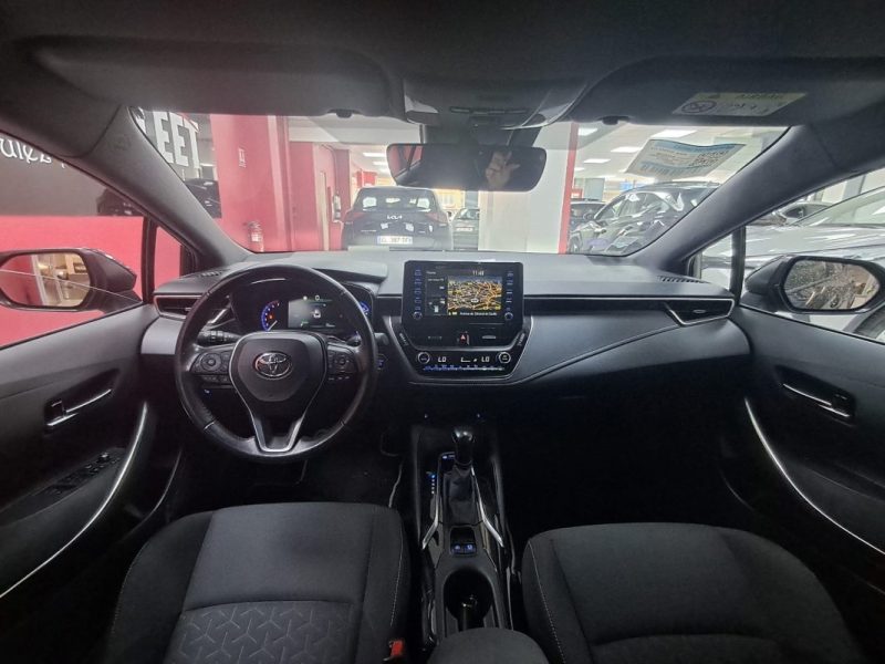 TOYOTA COROLLA BERLINE HYBRIDE 1.8 DYNAMIC BUSINESS 122cv/1 ERE MAIN/TVA RECUPERABLE