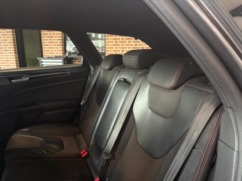 🚗 Ford Mondeo ST Line 2.0 TDCi 150 Ch – 156 369 km – 📷 Caméra – ❄️ Clim – 🛡️ Garantie 