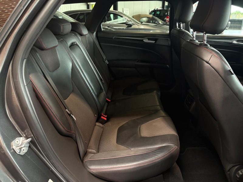 🚗 Ford Mondeo ST Line 2.0 TDCi 150 Ch – 156 369 km – 📷 Caméra – ❄️ Clim – 🛡️ Garantie 