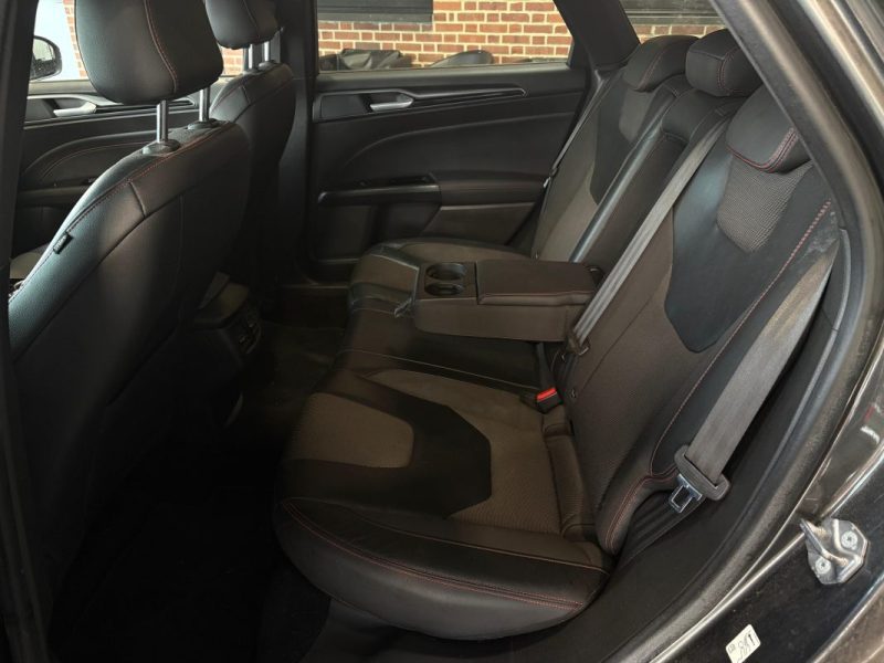 🚗 Ford Mondeo ST Line 2.0 TDCi 150 Ch – 156 369 km – 📷 Caméra – ❄️ Clim – 🛡️ Garantie 6 mois