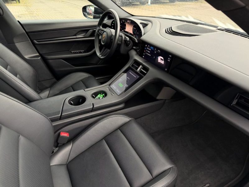 PORSCHE TAYCAN 4S 93KWH AWD 2021