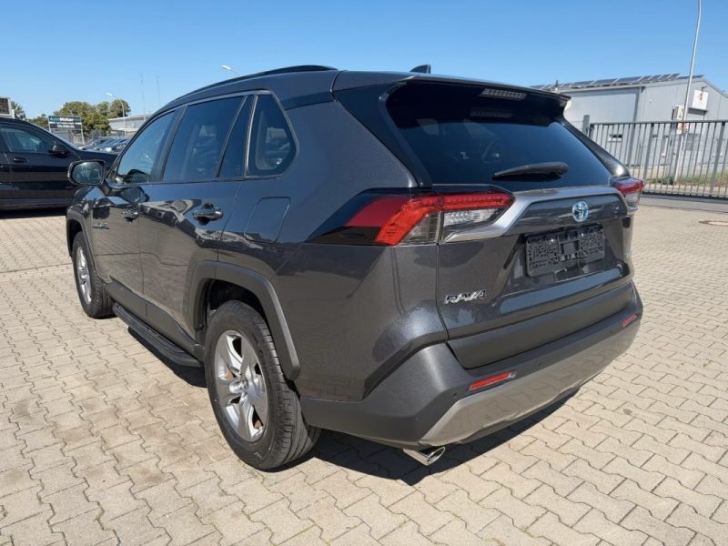 TOYOTA RAV4 2.5 DYNAMIC HYBRID 2023