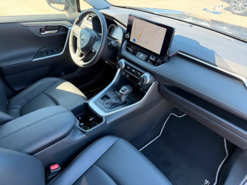 TOYOTA RAV4 2.5 DYNAMIC HYBRID 2023