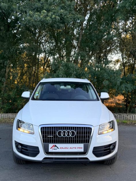 AUDI Q5 2.0 TDI 143 AMBIENTE QUATTRO 2011