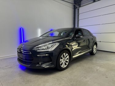 CITROEN DS5 HDi 115CH - So Chic BMP6 - Garantie 12 mois / Révisé 