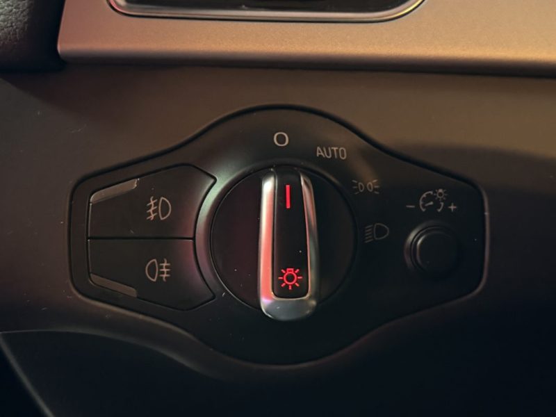 🟢 Audi A4 S-line Berline 1.8 TFSI 160 cv Ecran Regulateur Gps Cuir
