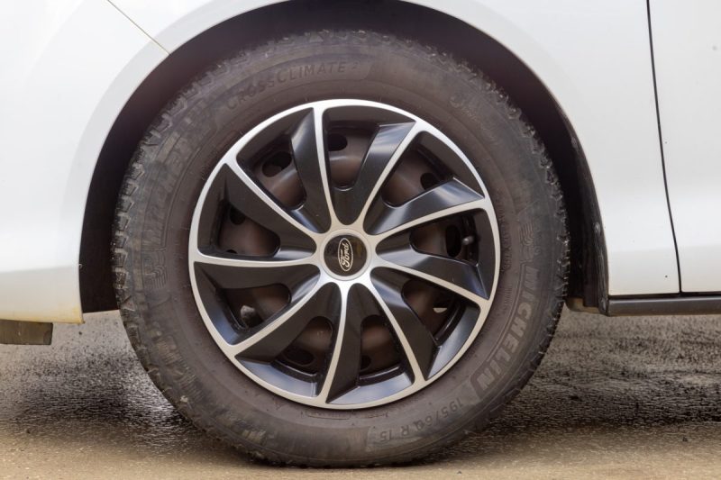 FORD B-MAX 1.4 90 TREND 2013