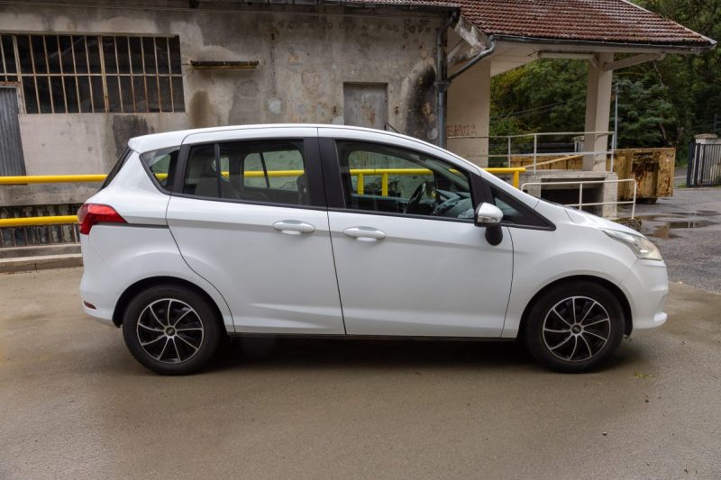 FORD B-MAX 1.4 90 TREND 2013