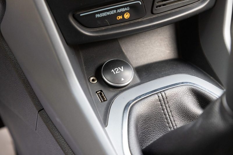 FORD B-MAX 1.4 90 TREND 2013