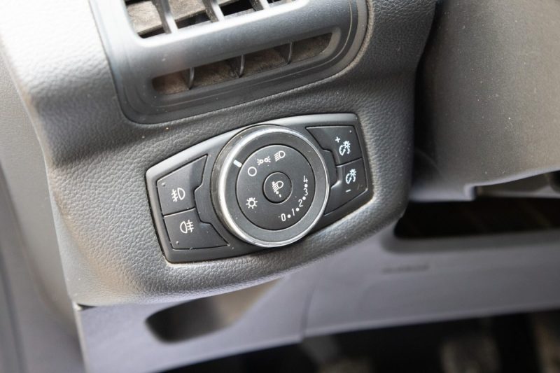 FORD B-MAX 1.4 90 TREND 2013