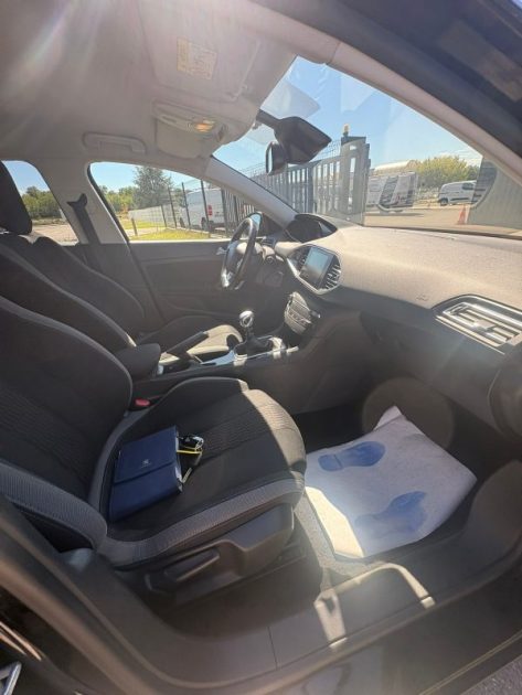 PEUGEOT 308 II SW 1.6 BLUE HDI 120 S&S STYLE