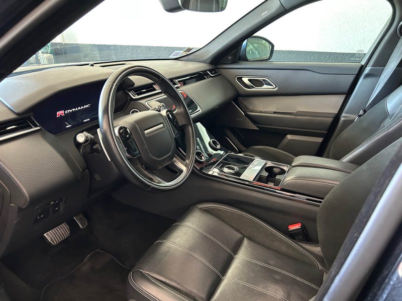 LAND ROVER VELAR 2.0 240 R DYNAMIC