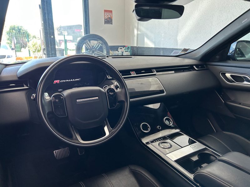 LAND ROVER VELAR 2.0 240 R DYNAMIC