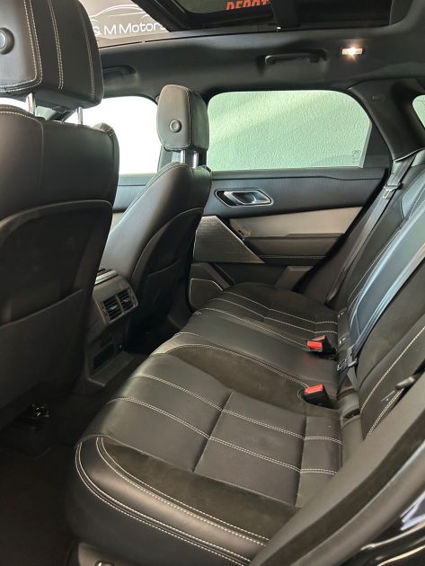 LAND ROVER VELAR 2.0 240 R DYNAMIC