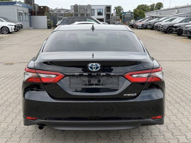 TOYOTA CAMRY 2.5 HYBRID 2021