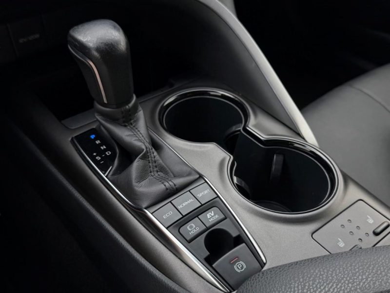 TOYOTA CAMRY 2.5 HYBRID 2021