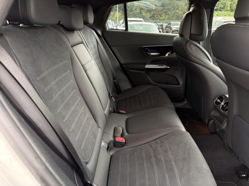MERCEDES-BENZ GLC 400 E COUPE 2023