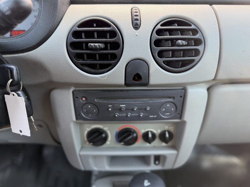 RENAULT KANGOO AUTHENTIQUE 4X4 1.9DCI 85 2003