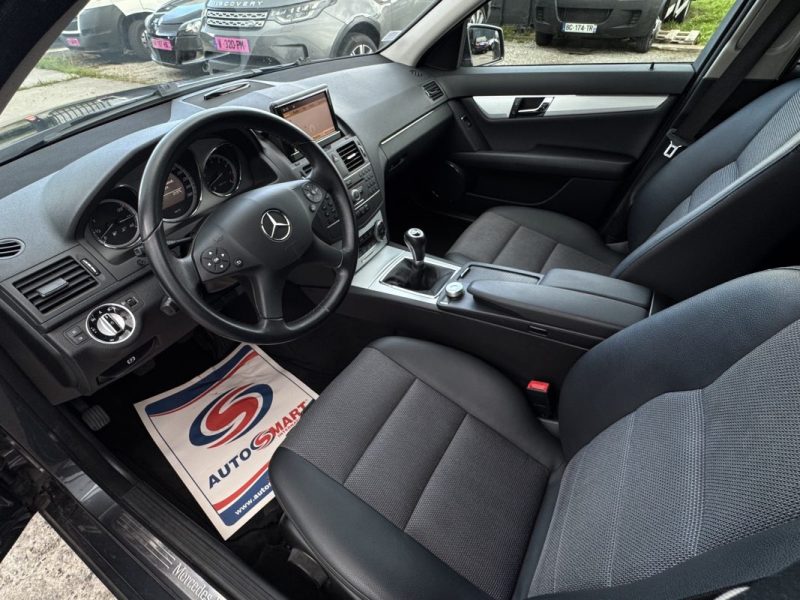 MERCEDES  C180 CGI 156Ch PACK AVANTGARDE FULL OPTIONS GPS/CLIM/CUIR 1er MAIN 