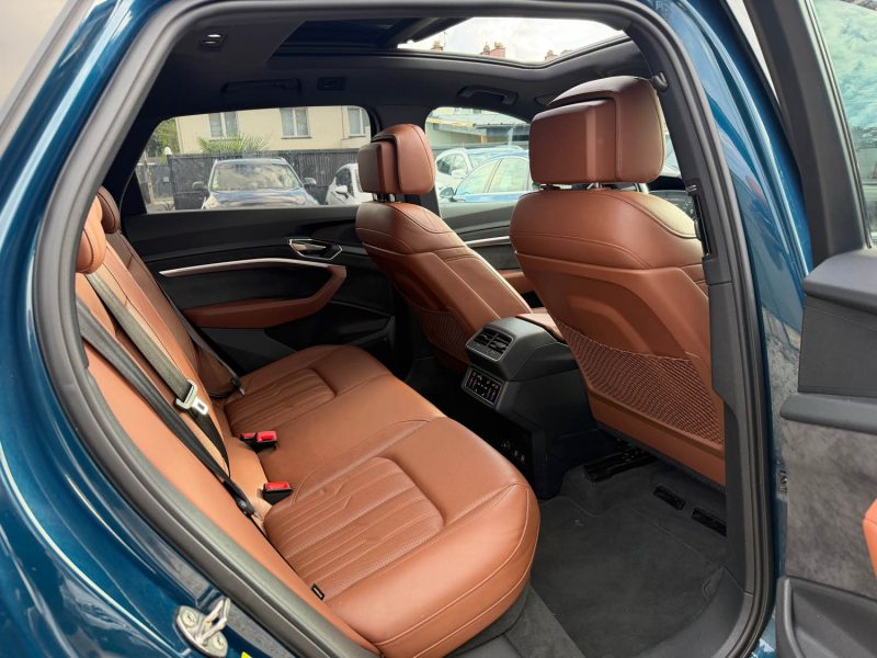 AUDI E-TRON 55 QUATTRO 408ch AVUS EXTENTED 2019