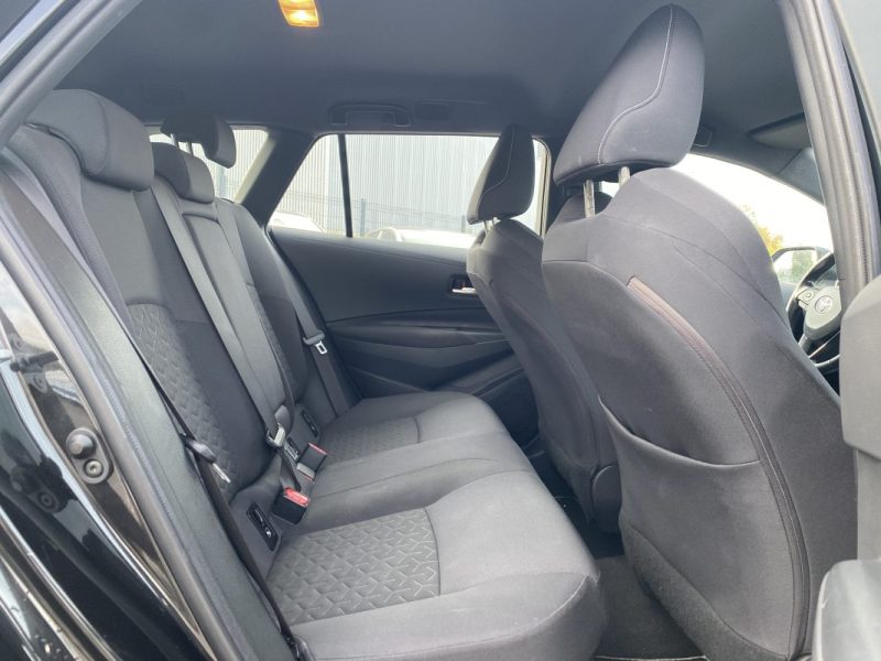 TOYOTA COROLLA TOURING SPORTS 1.8 HYBRID 122ch DYNAMIC BUSINESS