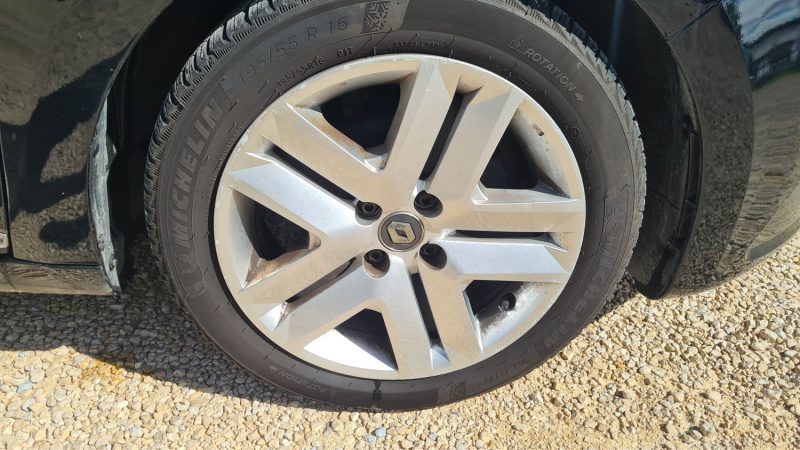 RENAULT Clio 5 - 1.0 TCE 100ch essence