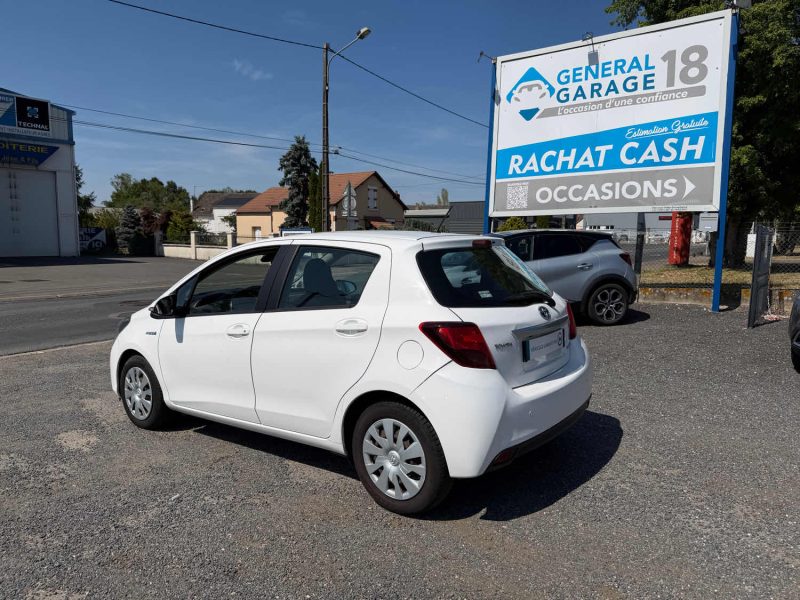 TOYOTA YARIS hybrid boite automatique