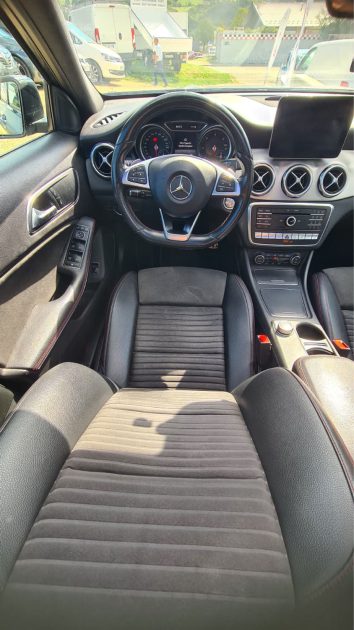 MERCEDES GLA - 200 2.0D 4matic 7g-dct T boite auto 136CH diesel