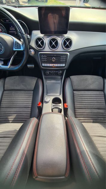 MERCEDES GLA - 200 2.0D 4matic 7g-dct T boite auto 136CH diesel