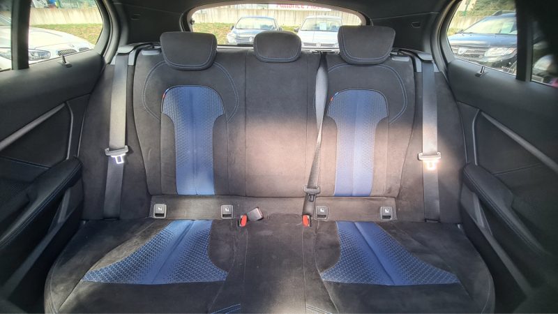 BMW Série 1 - 2.0d F40 Pack M boite auto 150ch diesel