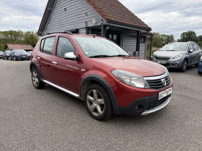 DACIA SANDERO STEPWAY 1.5 DCI 90 CH 2012