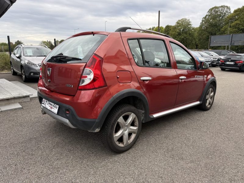 DACIA SANDERO STEPWAY 1.5 DCI 90 CH 2012