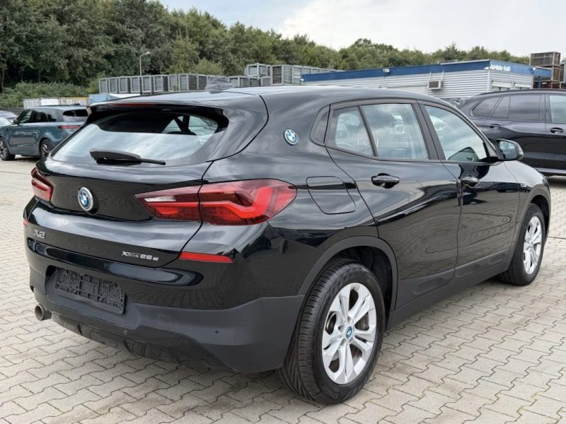 BMW X2 XDRIVE25E 2022