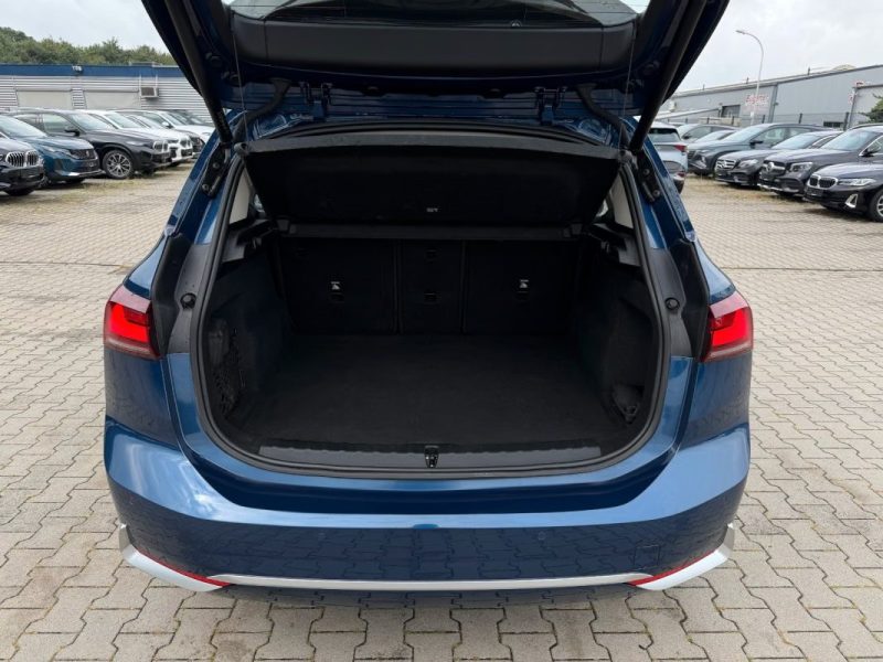 BMW 218 ACTIVE TOURER LUXURY 2023