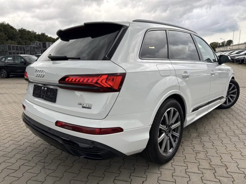 AUDI Q7 50 TDI 2X S LINE BLACK EDITION 2022