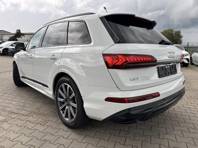 AUDI Q7 50 TDI 2X S LINE BLACK EDITION 2022