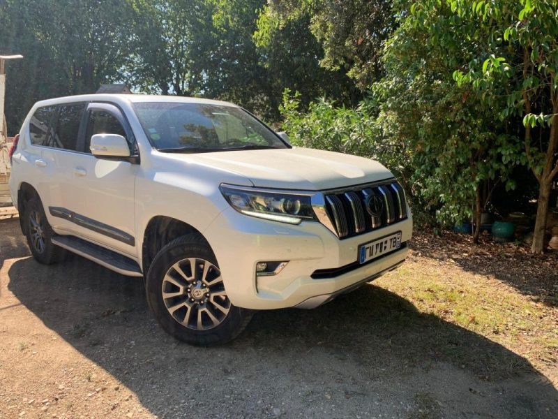 TOYOTA LAND CRUISER TOYOTA LAND CRUISER 177 D-4D LOUNGE PACK TECHNO BVA 5P 2019