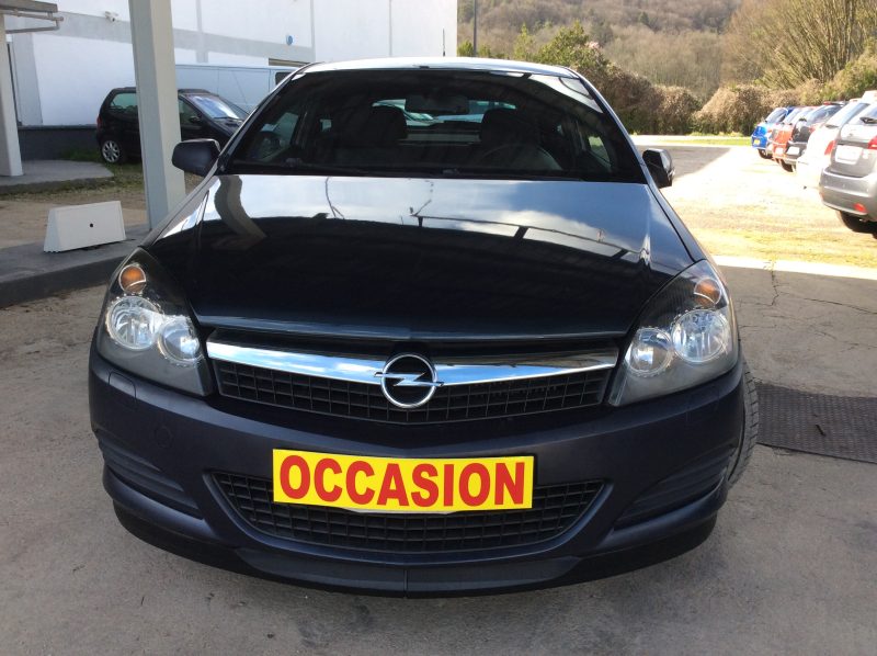 OPEL ASTRA GTC 2007